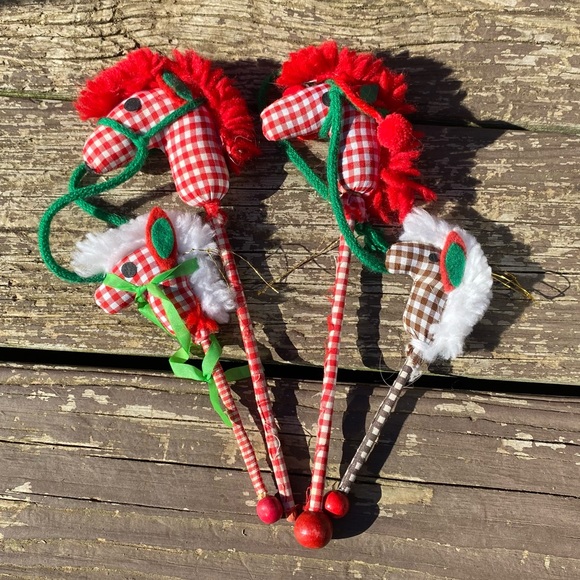 Holiday Set Of 4 Hobby Horse Ornaments Poshmark